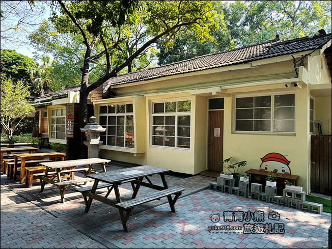 高雄景點》橋頭糖廠~假日好去處來這散步騎腳踏車,還有五分車可以坐 @青青小熊*旅遊札記 高雄景點》橋頭糖廠~假日好去處來這散步騎腳踏車,還有五分車可以坐 @青青小熊*旅遊札記