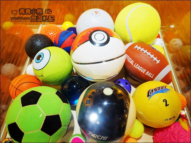 宜蘭景點》宜蘭歪歪球 Wild Wild Ball．巨大真人彈珠檯~互動式創意球類博物館，等著大家來挑戰 @青青小熊＊旅遊札記