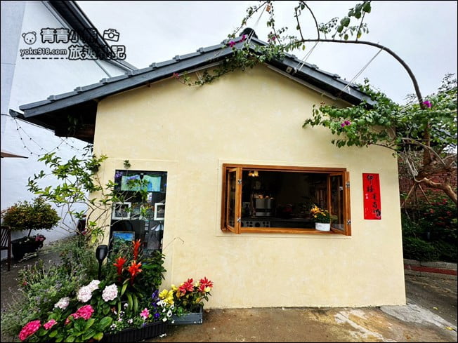 南投景點》埔里金悅玻璃屋咖啡廳~漂亮的彩色玻璃屋,夢幻的小天地 @青青小熊*旅遊札記 南投景點》埔里金悅玻璃屋咖啡廳~漂亮的彩色玻璃屋,夢幻的小天地 @青青小熊*旅遊札記