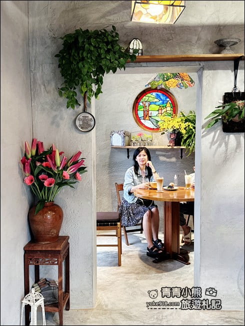 南投景點》埔里金悅玻璃屋咖啡廳~漂亮的彩色玻璃屋,夢幻的小天地 @青青小熊*旅遊札記 南投景點》埔里金悅玻璃屋咖啡廳~漂亮的彩色玻璃屋,夢幻的小天地 @青青小熊*旅遊札記
