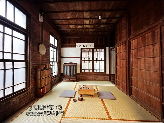 嘉義景點》新港培桂堂星巴克.隱藏老診所內的玻璃屋星巴克,好特別 @青青小熊*旅遊札記 嘉義景點》新港培桂堂星巴克.隱藏老診所內的玻璃屋星巴克,好特別 @青青小熊*旅遊札記