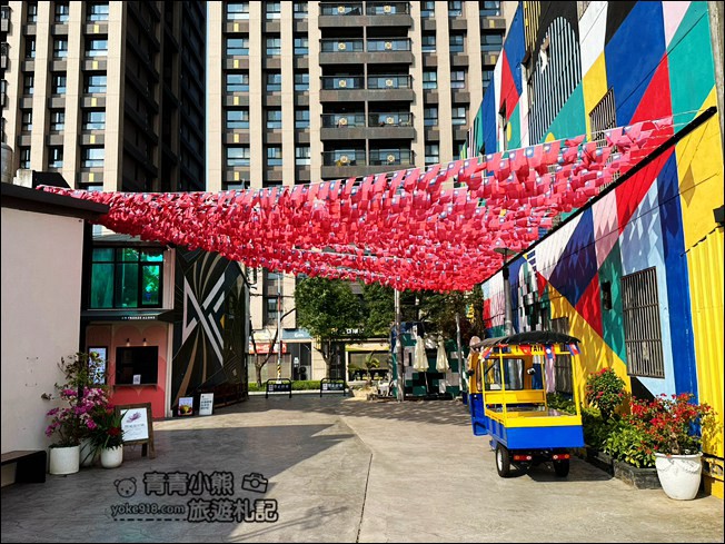 桃園景點》忠貞新村文化園區,充滿異域風情~來文創園區走走 @青青小熊*旅遊札記 桃園景點》忠貞新村文化園區,充滿異域風情~來文創園區走走 @青青小熊*旅遊札記