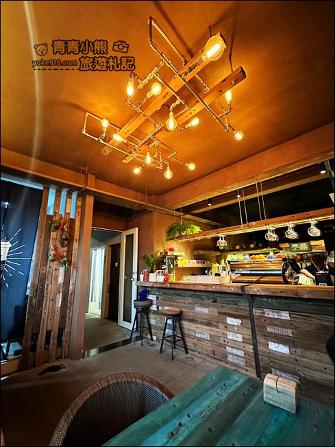 宜蘭新景點》蘇澳笑ㄟCafe．海景咖啡廳~內埤海灘旁，夏天看海好去處 @青青小熊＊旅遊札記