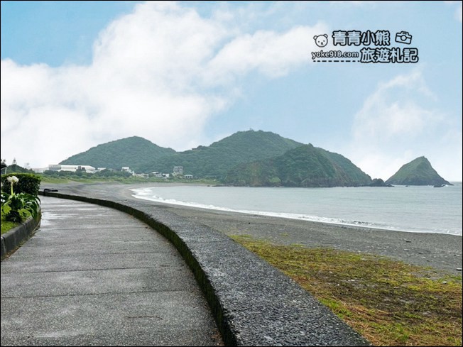 宜蘭新景點》蘇澳笑ㄟCafe．海景咖啡廳~內埤海灘旁，夏天看海好去處 @青青小熊＊旅遊札記