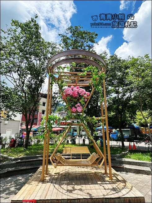 苗栗景點》南庄情人巷.桂花巷.百年老郵局~山城裡好吃好拍,來找黑熊拍拍照 @青青小熊*旅遊札記 苗栗景點》南庄情人巷.桂花巷.百年老郵局~山城裡好吃好拍,來找黑熊拍拍照 @青青小熊*旅遊札記