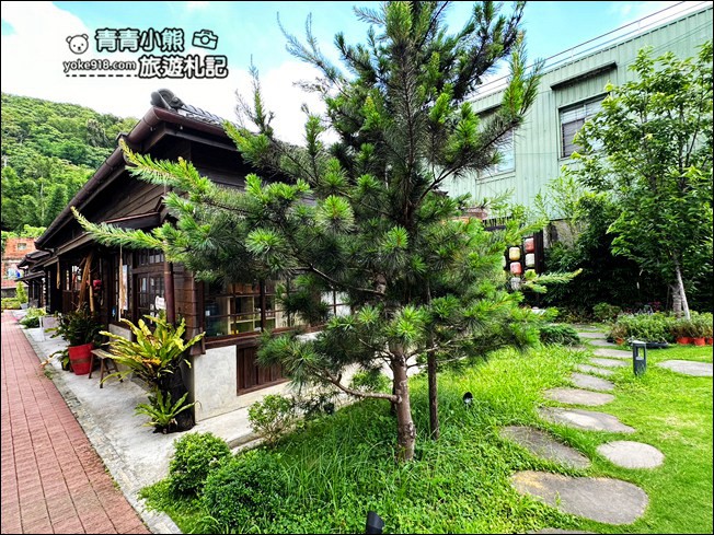 苗栗景點》東村宿舍群．濃濃日本味隱藏版景點，逛完老街來喝下午茶 @青青小熊＊旅遊札記