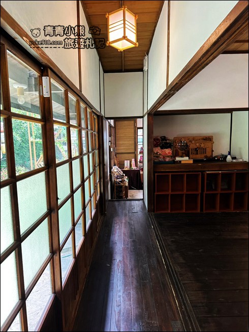 苗栗景點》東村宿舍群．濃濃日本味隱藏版景點，逛完老街來喝下午茶 @青青小熊＊旅遊札記