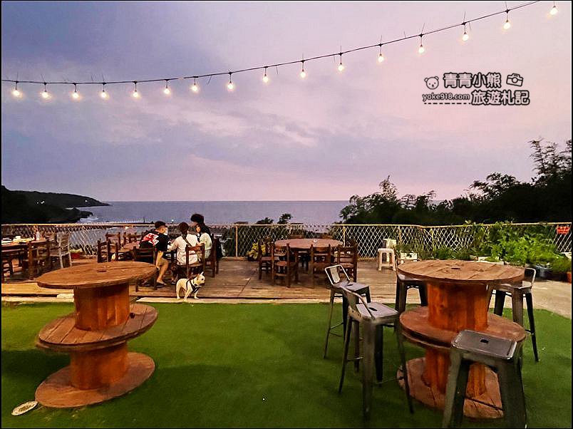 小琉球景點》小琉球金獅子景觀燒烤Bar~夕陽海景好浪漫 @青青小熊＊旅遊札記