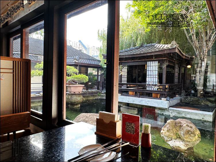 台中景點》匠屋燒肉(已更名月見里山) 崇德店，充滿和風有日式庭園的美味燒肉~這家氣氛也很不錯 @青青小熊＊旅遊札記