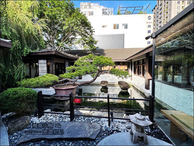 台中景點》匠屋燒肉(已更名月見里山) 崇德店，充滿和風有日式庭園的美味燒肉~這家氣氛也很不錯 @青青小熊＊旅遊札記