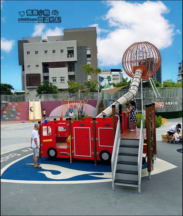 彰化新景點》兔馬鹿公園~大沙池.三層樓的刺激溜滑梯.還有極速滑索好熱門 @青青小熊＊旅遊札記