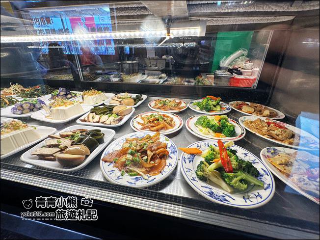 桃園美食》呷霸牛肉麵-南平店.古早味豆漿豆花吃到飽~還有可樂,咖啡都免費喝 @青青小熊*旅遊札記 桃園美食》呷霸牛肉麵-南平店.古早味豆漿豆花吃到飽~還有可樂,咖啡都免費喝 @青青小熊*旅遊札記