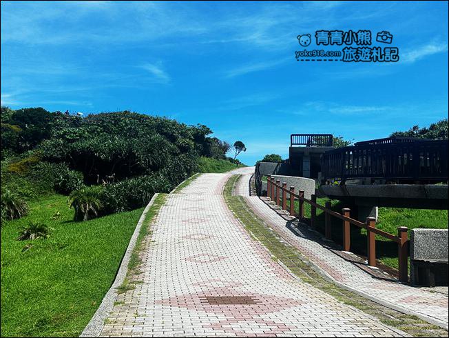 屏東墾丁景點》貓鼻頭公園．海上陸上都有貓超大貓咪出沒~看海賞景來這也好漂亮 @青青小熊＊旅遊札記