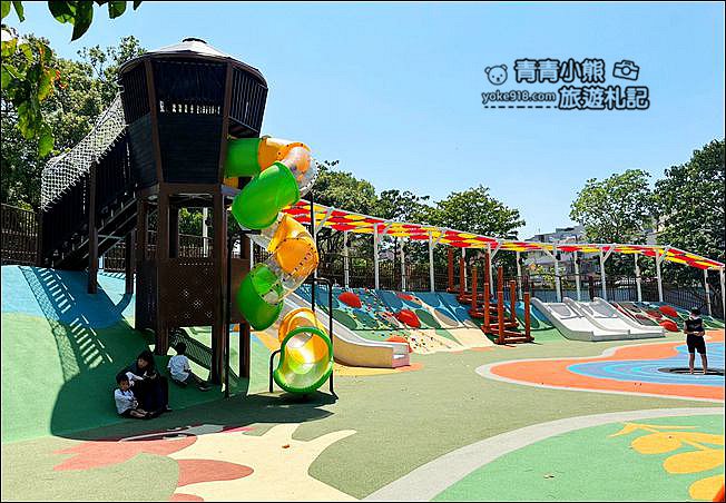 桃園新景點》平鎮穀倉公園.穀倉造型的繽紛遊戲場 @青青小熊*旅遊札記 桃園新景點》平鎮穀倉公園.穀倉造型的繽紛遊戲場 @青青小熊*旅遊札記
