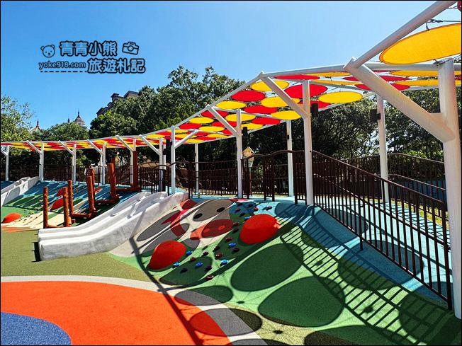 桃園新景點》平鎮穀倉公園.穀倉造型的繽紛遊戲場 @青青小熊*旅遊札記 桃園新景點》平鎮穀倉公園.穀倉造型的繽紛遊戲場 @青青小熊*旅遊札記