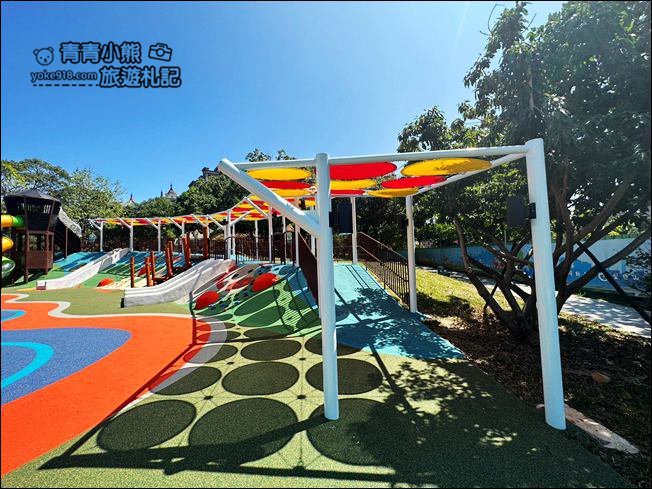 桃園新景點》平鎮穀倉公園．穀倉造型的繽紛遊戲場 @青青小熊＊旅遊札記