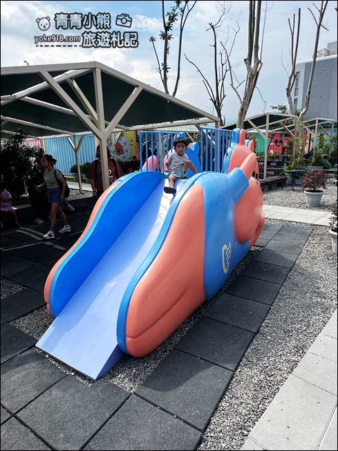 宜蘭新景點》星夢森林劇場動物樂園~來找會握手的水豚君，太可愛太療癒 @青青小熊＊旅遊札記