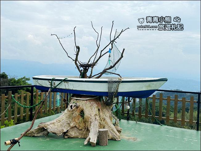 苗栗景點》琉璃秋境懶人野餐放空去~大草皮.帳篷,手工窯烤批薩好美味 @青青小熊*旅遊札記