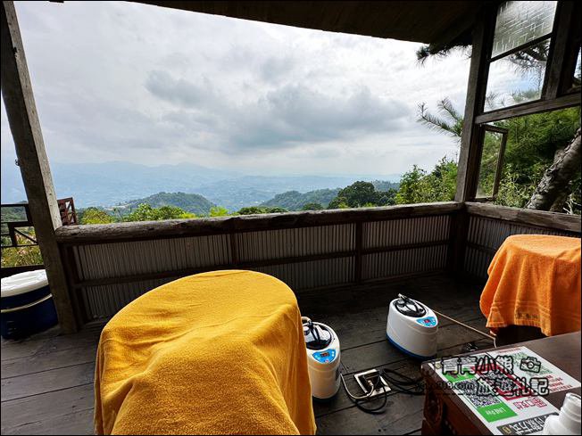 苗栗》鍾鼎山林・薑麻園附近的雲海景觀咖啡廳~老薑蒸足浴.賞景蒸足好放空 @青青小熊＊旅遊札記