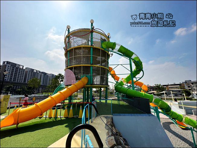 台中景點》繽紛台中馬卡龍公園~11公尺溜滑梯,多種遊樂設施放電去。 @青青小熊*旅遊札記 台中景點》繽紛台中馬卡龍公園~11公尺溜滑梯,多種遊樂設施放電去。 @青青小熊*旅遊札記