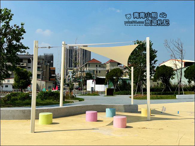 台中景點》繽紛台中馬卡龍公園~11公尺溜滑梯,多種遊樂設施放電去。 @青青小熊*旅遊札記 台中景點》繽紛台中馬卡龍公園~11公尺溜滑梯,多種遊樂設施放電去。 @青青小熊*旅遊札記
