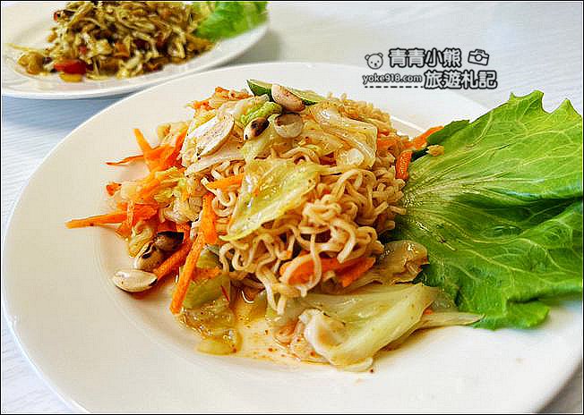 桃園景點》玉飲翡翠文化城小吃，異國風~吃風味料理還可以變裝體驗民族服飾 @青青小熊＊旅遊札記