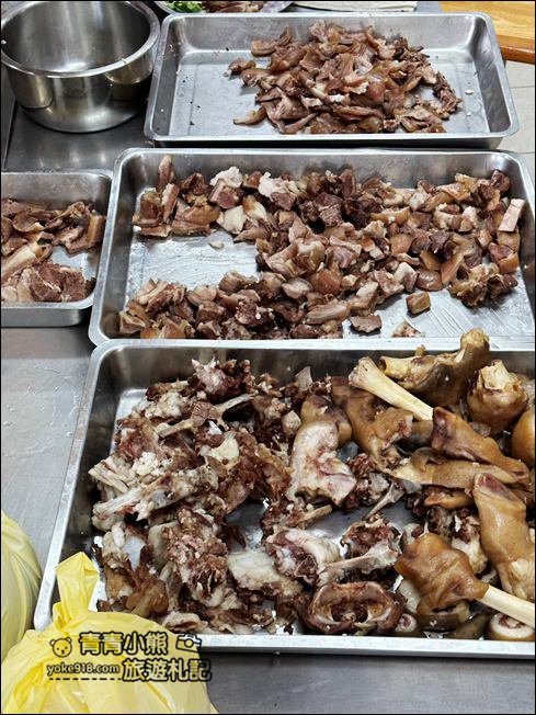 彰化溪湖美食》鄉親羊肉店~除了火鍋還有好吃的燒烤羊肉，在地人推薦的美食 @青青小熊＊旅遊札記