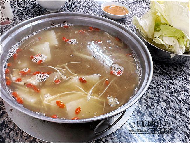 彰化溪湖美食》鄉親羊肉店~除了火鍋還有好吃的燒烤羊肉,在地人推薦的美食 @青青小熊*旅遊札記