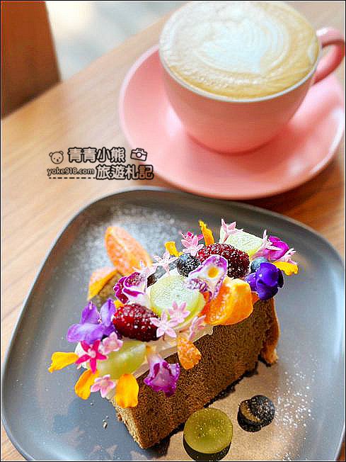 桃園景點》好窩有花咖啡~森林中的小白宮,甜點也美美的 @青青小熊*旅遊札記 桃園景點》好窩有花咖啡~森林中的小白宮,甜點也美美的 @青青小熊*旅遊札記