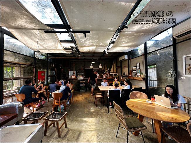 屏東恆春景點》樹夏飲事．老屋內的質感咖啡廳，這裡也好好拍 @青青小熊＊旅遊札記