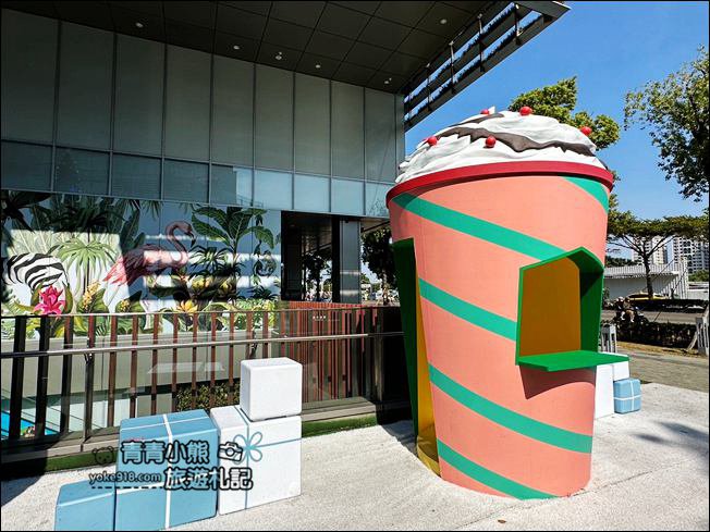 台南景點》南紡購物中心打卡新亮點，南紡熊大店長聖誕魔法村~互動拍照場景太可愛 @青青小熊＊旅遊札記