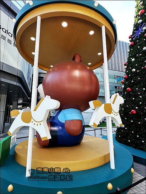 台南景點》南紡購物中心打卡新亮點,南紡熊大店長聖誕魔法村~互動拍照場景太可愛 @青青小熊*旅遊札記 台南景點》南紡購物中心打卡新亮點,南紡熊大店長聖誕魔法村~互動拍照場景太可愛 @青青小熊*旅遊札記