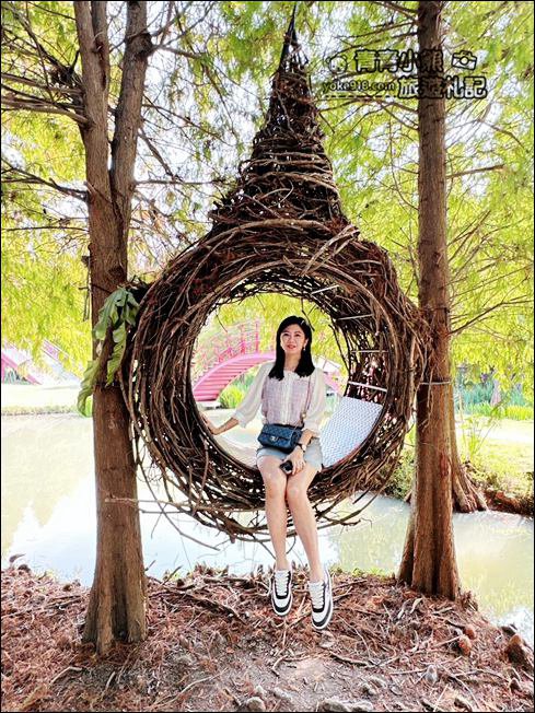 雲林景點》滿滿的粉紅泡泡，浪漫莊園拍照去~水上涼亭太放空 @青青小熊＊旅遊札記