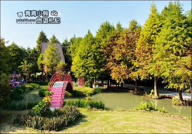 雲林景點》滿滿的粉紅泡泡，浪漫莊園拍照去~水上涼亭太放空 @青青小熊＊旅遊札記