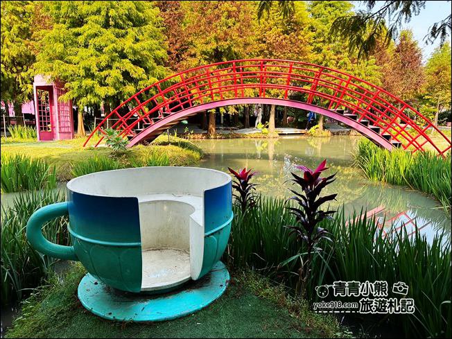 雲林景點》滿滿的粉紅泡泡，浪漫莊園拍照去~水上涼亭太放空 @青青小熊＊旅遊札記