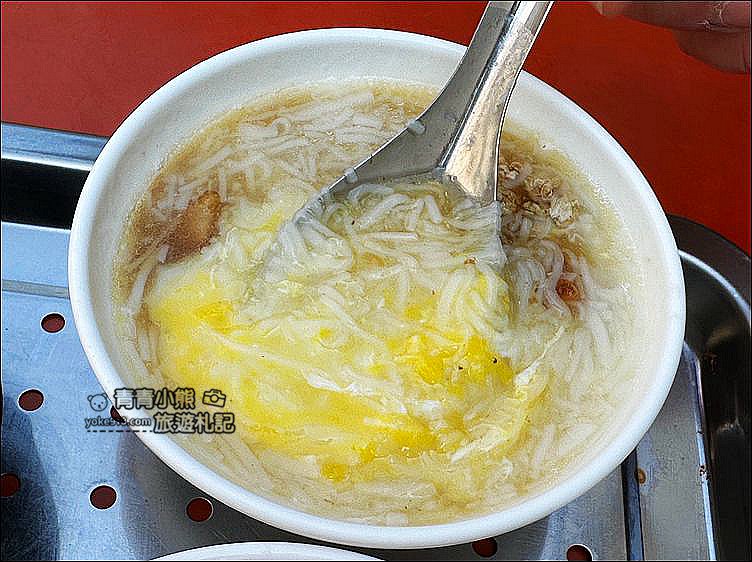 雲林北港特色早餐》人氣小吃老等油飯麵線糊，巷仔內的南部古早味 @青青小熊＊旅遊札記