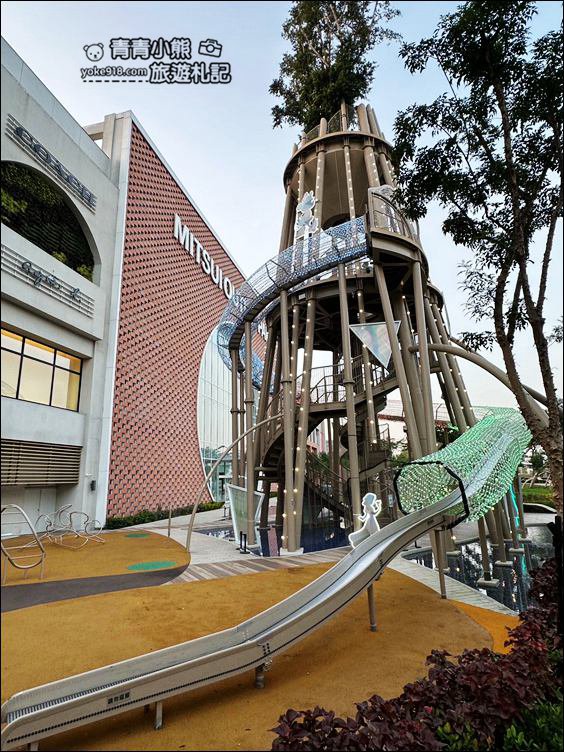 台南景點》三井OUTLET．迪士尼100週年陪你過聖誕~還有巨大米奇出沒 @青青小熊＊旅遊札記