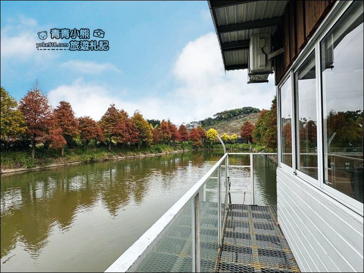 嘉義景點》迷霧松境落羽松已變色~免門票景點，池塘旁的夢幻落羽松林 @青青小熊＊旅遊札記