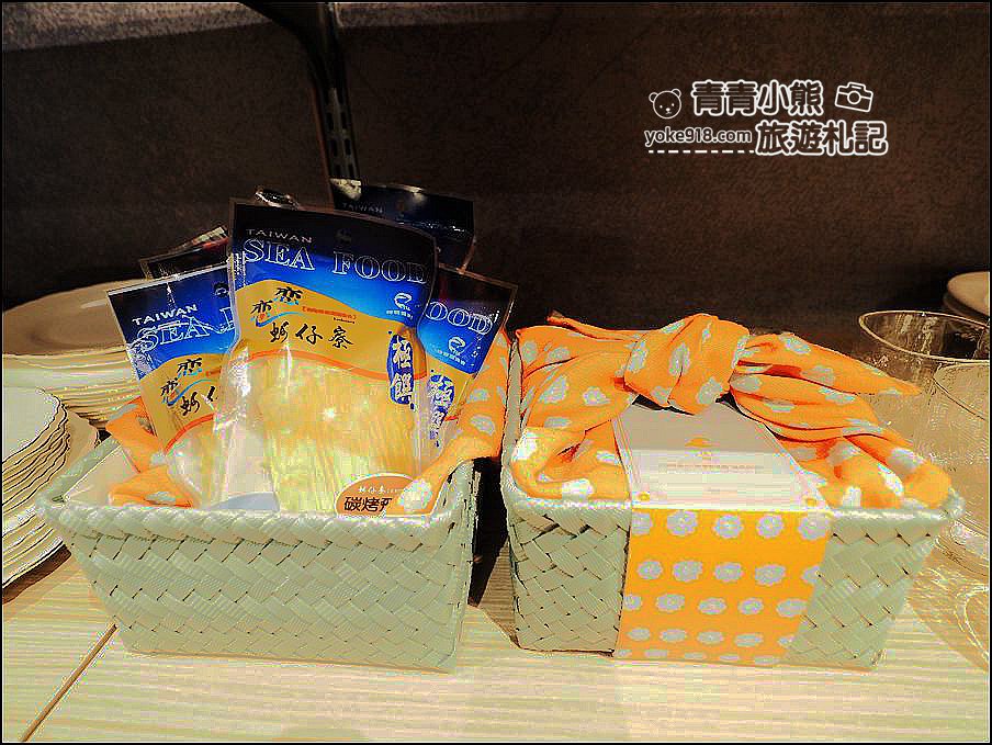 來HOLA和樂家居》免費竹編綁花、新潮必買龍年斗方，讓家變得更有年味 @青青小熊＊旅遊札記