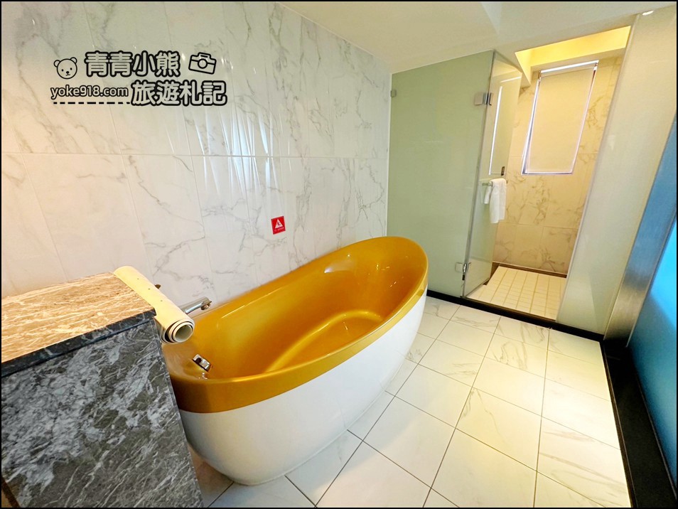 台中新飯店》最新開幕輕奢風OLAH悅樂旅店&middot;文心館~入住只要1千多起，還有宵夜任你吃 @青青小熊＊旅遊札記