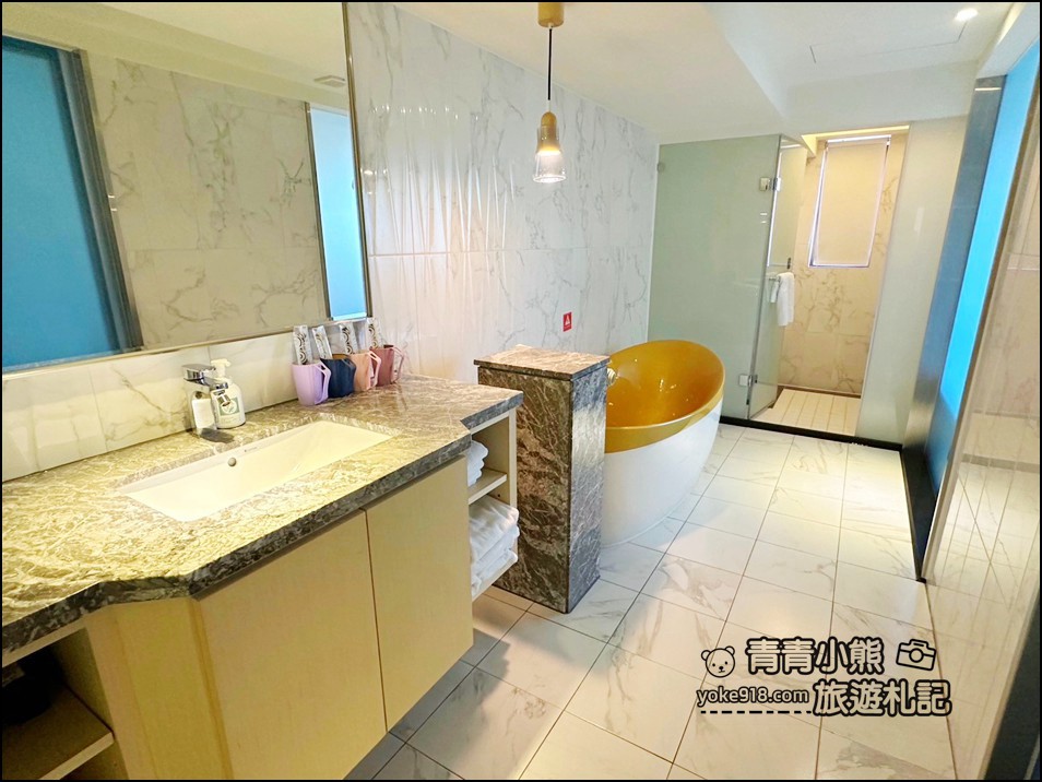 台中新飯店》最新開幕輕奢風OLAH悅樂旅店·文心館~入住只要1千多起,還有宵夜任你吃 @青青小熊*旅遊札記 台中新飯店》最新開幕輕奢風OLAH悅樂旅店·文心館~入住只要1千多起,還有宵夜任你吃 @青青小熊*旅遊札記