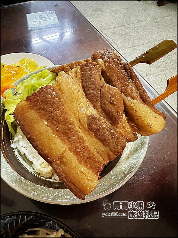 南投景點》本味瓦罐煨湯喝湯去~放在大甕中炭火慢熬的湯品 @青青小熊*旅遊札記 南投景點》本味瓦罐煨湯喝湯去~放在大甕中炭火慢熬的湯品 @青青小熊*旅遊札記