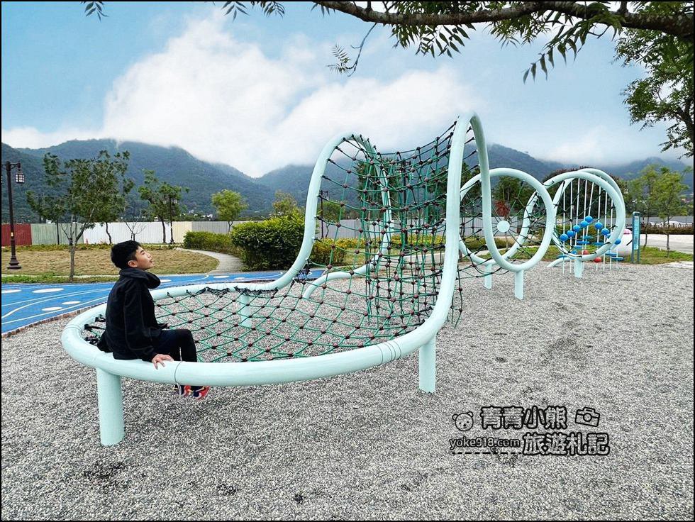 南投新景點》埔里福興溫泉區親子公園~小孩免費玩，大人可以暖暖泡泡腳 @青青小熊＊旅遊札記