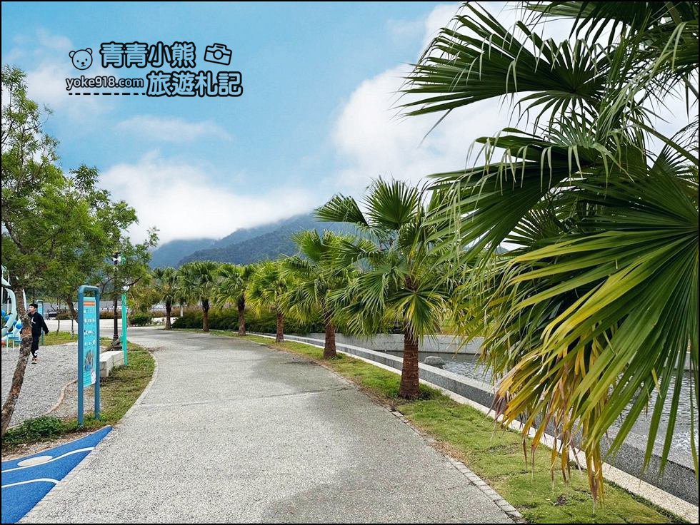 南投新景點》埔里福興溫泉區親子公園~小孩免費玩，大人可以暖暖泡泡腳 @青青小熊＊旅遊札記