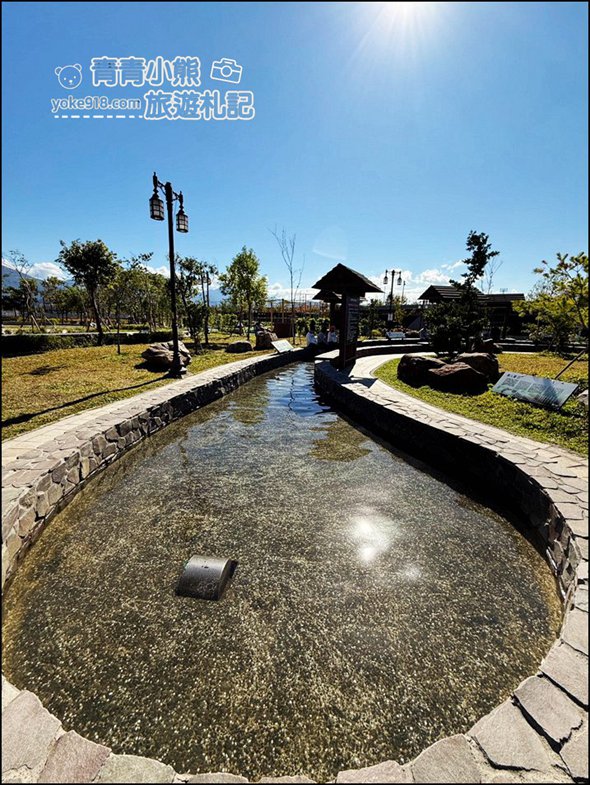 南投新景點》埔里福興溫泉區親子公園~小孩免費玩，大人可以暖暖泡泡腳 @青青小熊＊旅遊札記