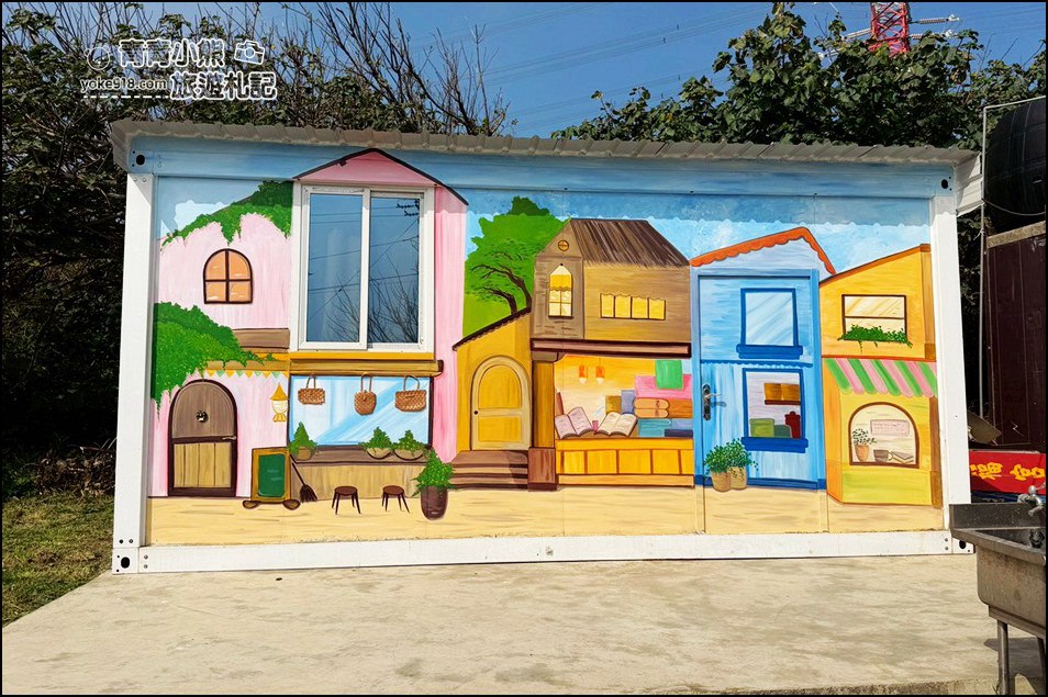桃園景點》海福宮.有金光閃閃下金蛋的金雞母,還有彩繪土地公 @青青小熊*旅遊札記 桃園景點》海福宮.有金光閃閃下金蛋的金雞母,還有彩繪土地公 @青青小熊*旅遊札記