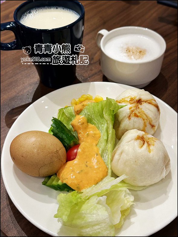 花蓮市區住宿推薦》超chill的花蓮悅樂旅店,宵夜泡麵免費吃~下午還有小餅乾爆米花飲料通通任你吃 @青青小熊*旅遊札記 花蓮市區住宿推薦》超chill的花蓮悅樂旅店,宵夜泡麵免費吃~下午還有小餅乾爆米花飲料通通任你吃 @青青小熊*旅遊札記