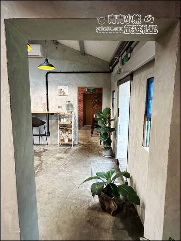 宜蘭景點》小溪邊咖啡~Google 評分高達4.7，悠閒時光在這裡，手作甜點好美味 @青青小熊＊旅遊札記