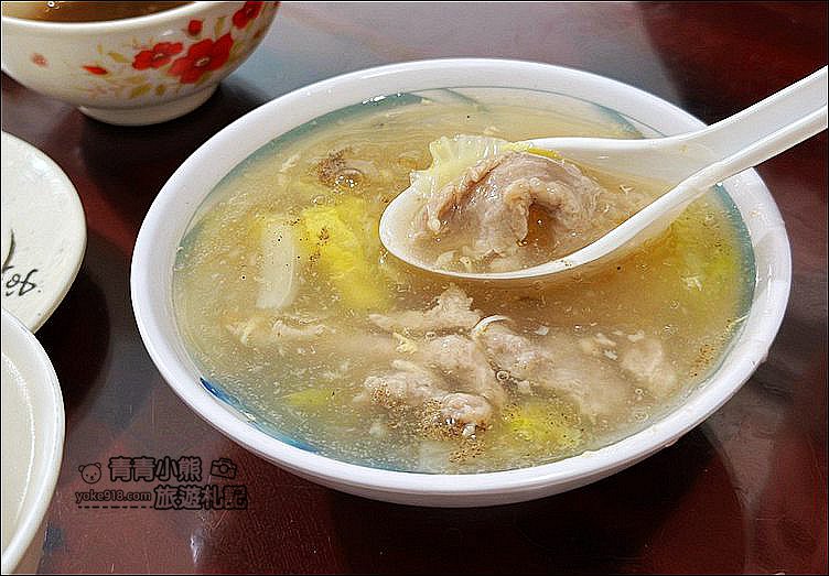 嘉義美食》新港碗粿財,70年老店,傳承三代的好滋味,好吃古早味 @青青小熊*旅遊札記 嘉義美食》新港碗粿財,70年老店,傳承三代的好滋味,好吃古早味 @青青小熊*旅遊札記