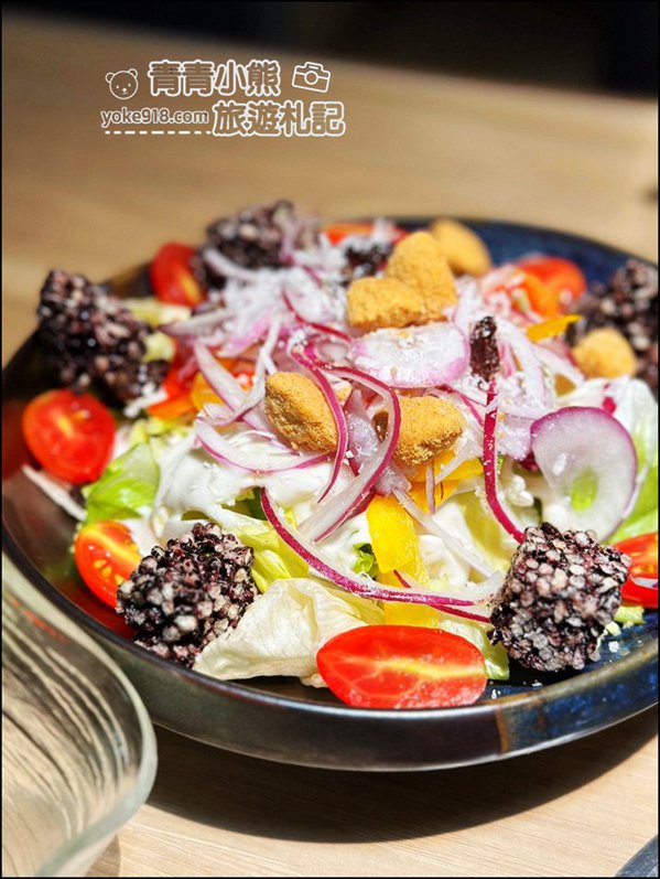 台中美食》台中老井燒肉崇德店~菜色豐富,肉質佳服務到位,難怪下午也人潮滿滿 @青青小熊*旅遊札記 台中美食》台中老井燒肉崇德店~菜色豐富,肉質佳服務到位,難怪下午也人潮滿滿 @青青小熊*旅遊札記